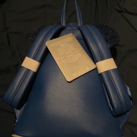 Disney loungefly make a wish - Picture 2 of 2